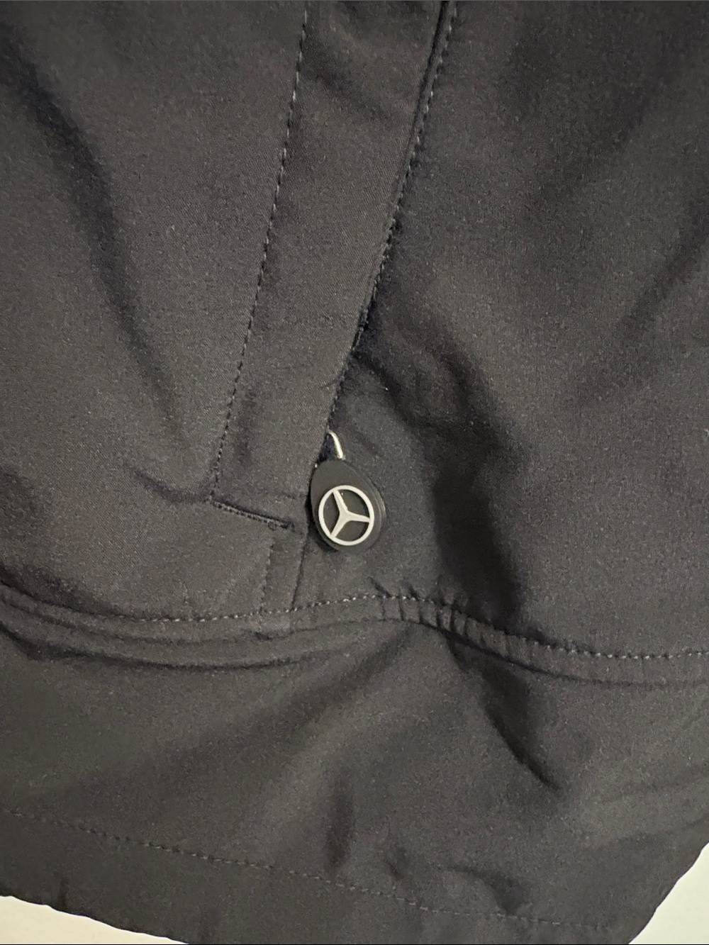 Mercedes-Benz Men's Black Zip Vest with Logo - Picture 6 of 9